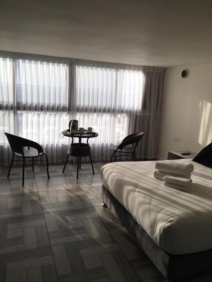 Hermitage Hotel 바트얌 외부 사진